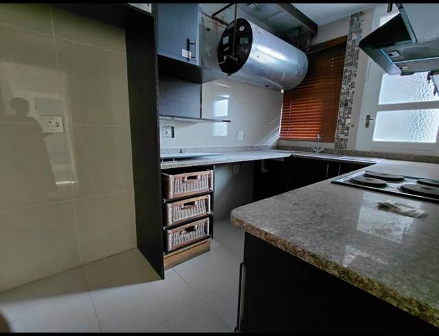 3 BEDROOM PROPERTY TO RENT IN ESSENWOOD
